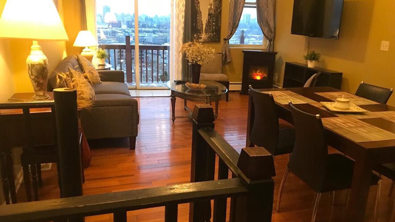 Photo of Livingroom in Union City