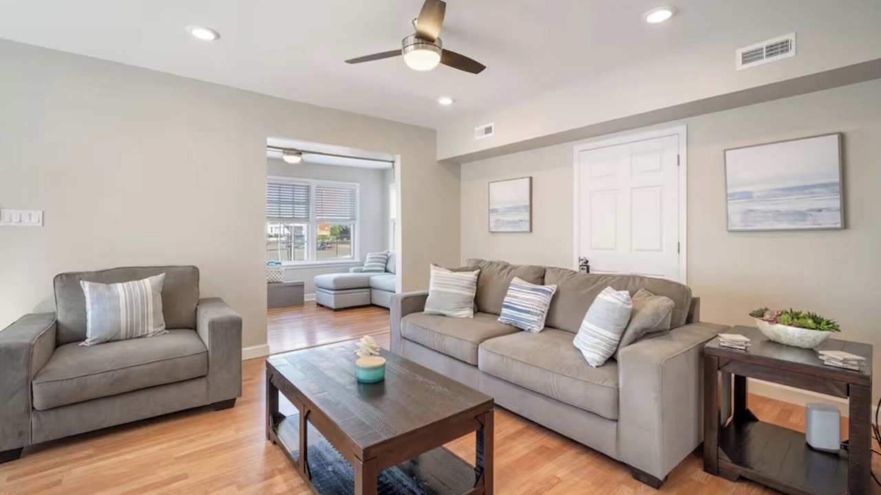 Photo of Livingroom in Margate City