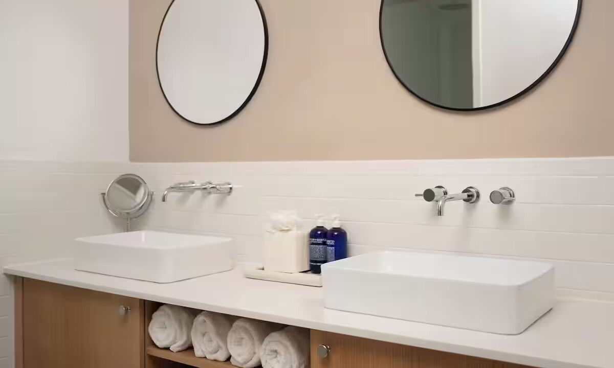 Photo of Bathroom in Long Branch