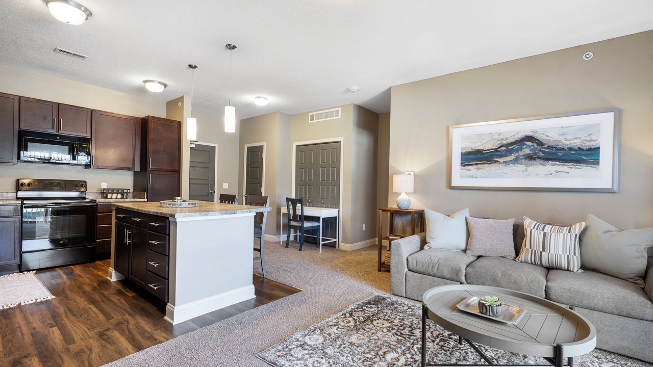 Photo of Livingroom in West Des Moines