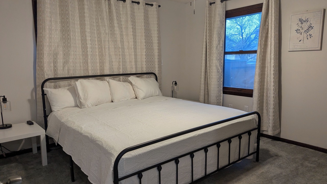 Photo of Bedroom in Kirksville