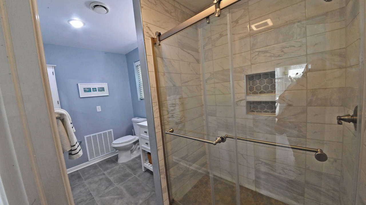 Photo of Bathroom in Rock Hall