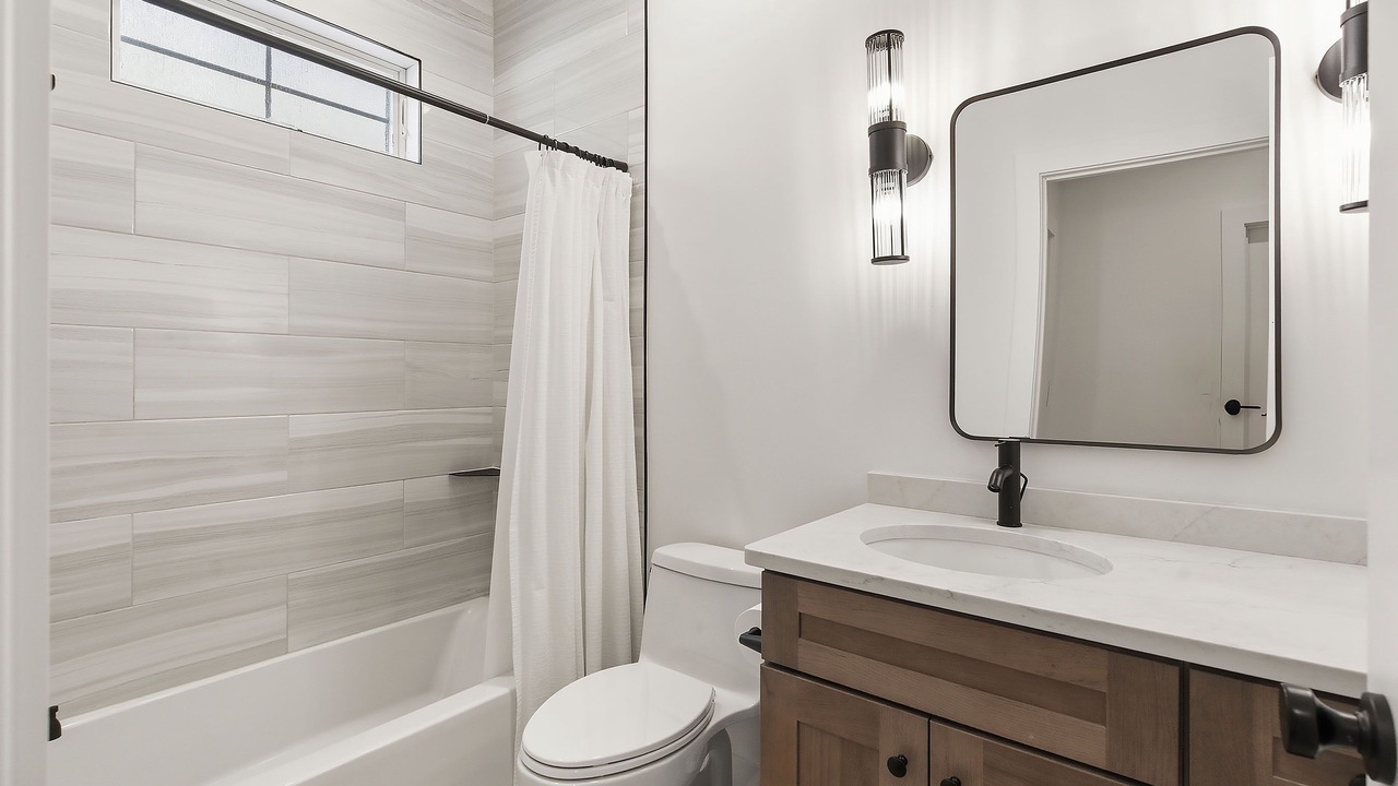 Photo of Bathroom in North Beach Haven