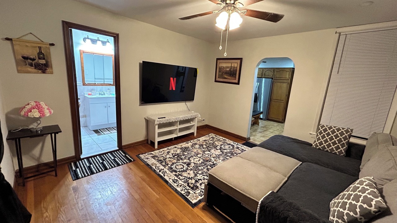 Photo of Livingroom in Bayonne