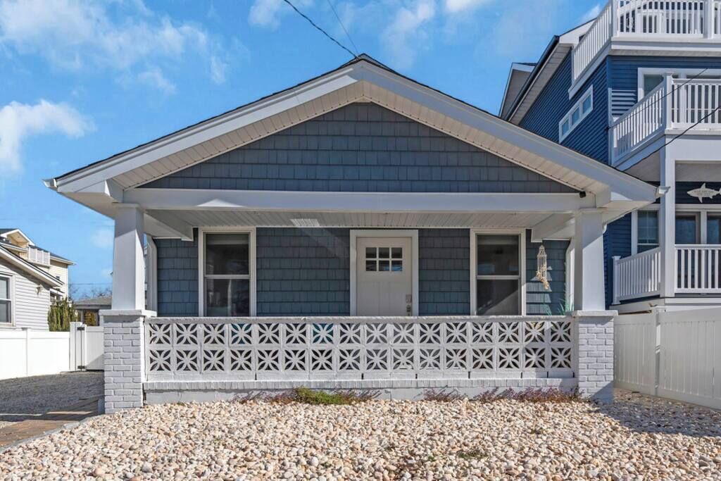 Photo of Outdoor in Wall
