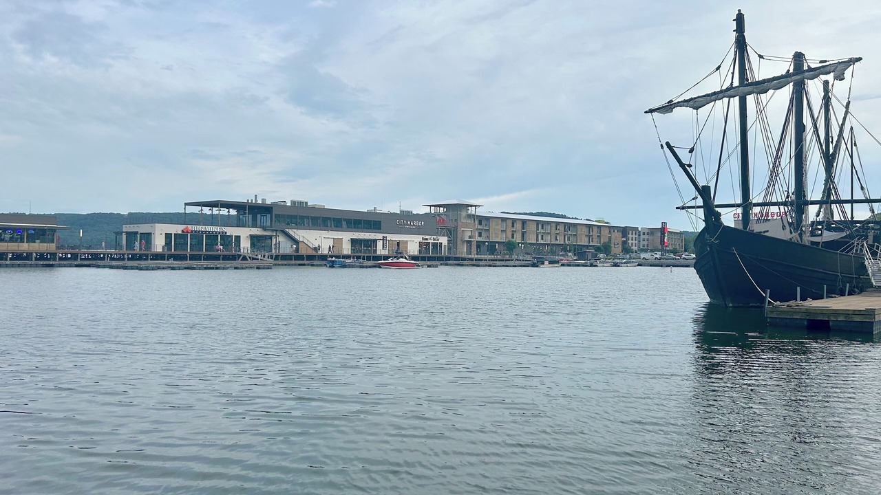 Photo of Others in Guntersville