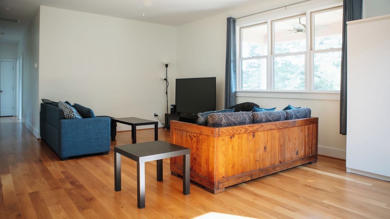 Photo of Livingroom in Chapel Hill