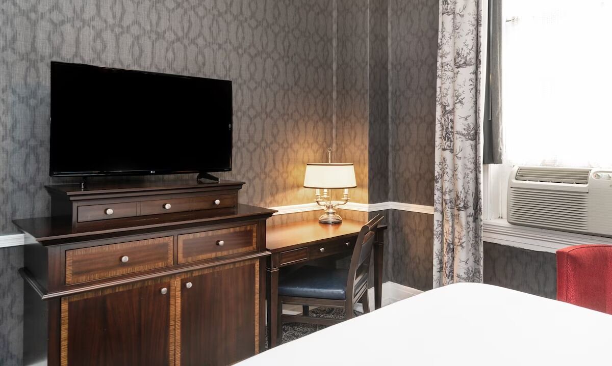 Photo of Bedroom in Historic District