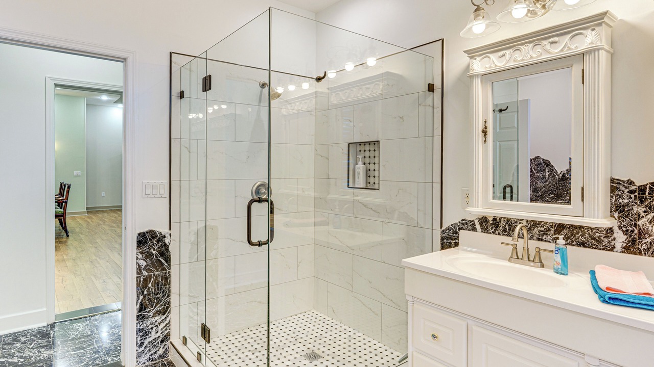 Photo of Bathroom in Cedartown