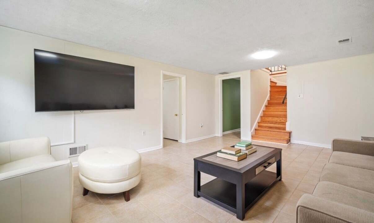 Photo of Livingroom in Colesville