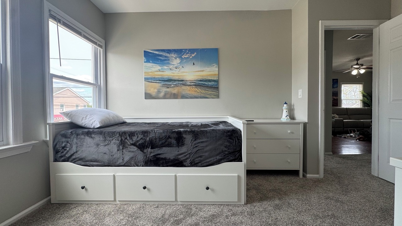Photo of Bedroom in Ortley Beach