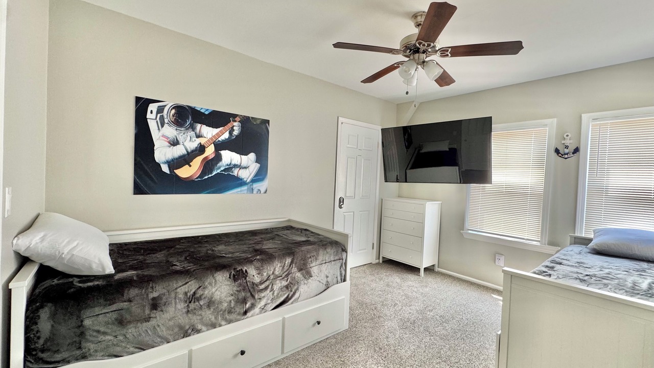 Photo of Bedroom in Ortley Beach