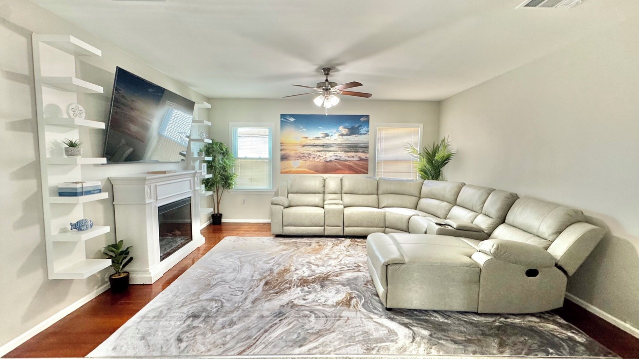 Photo of Livingroom in Ortley Beach