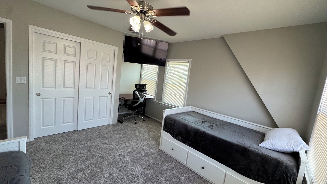 Photo of Bedroom in Ortley Beach