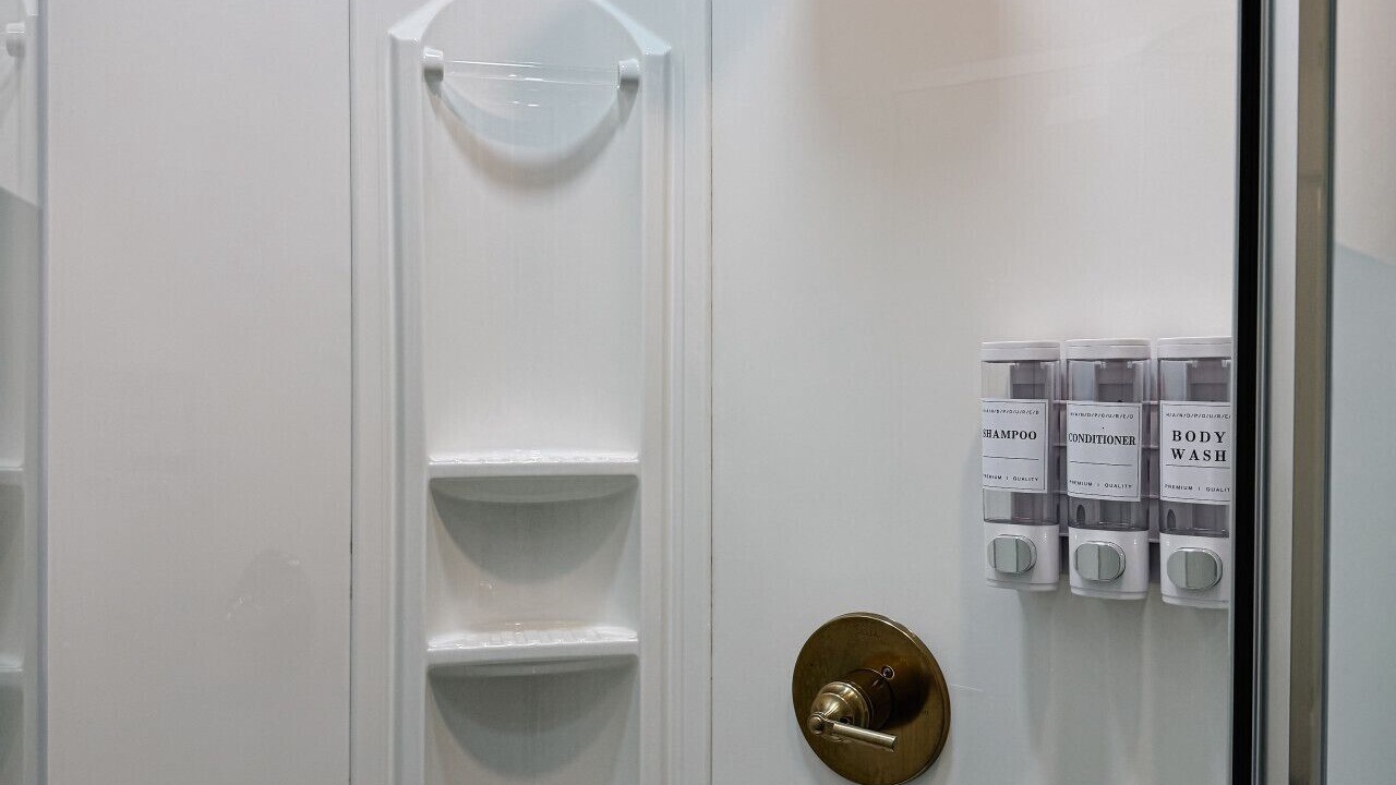 Photo of Bathroom in Cedar Bluff