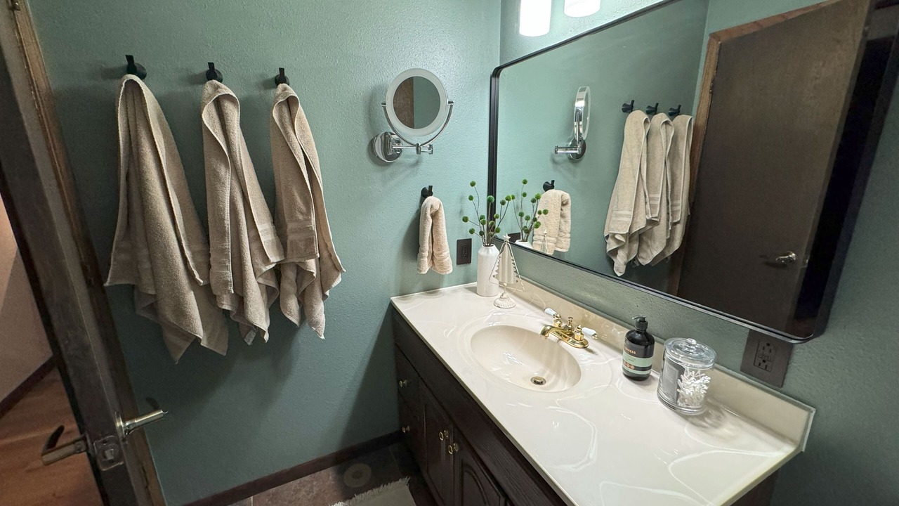 Photo of Bathroom in Booneville