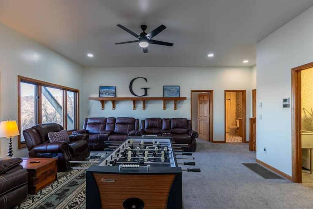 Photo of Bedroom in Beech Mountain