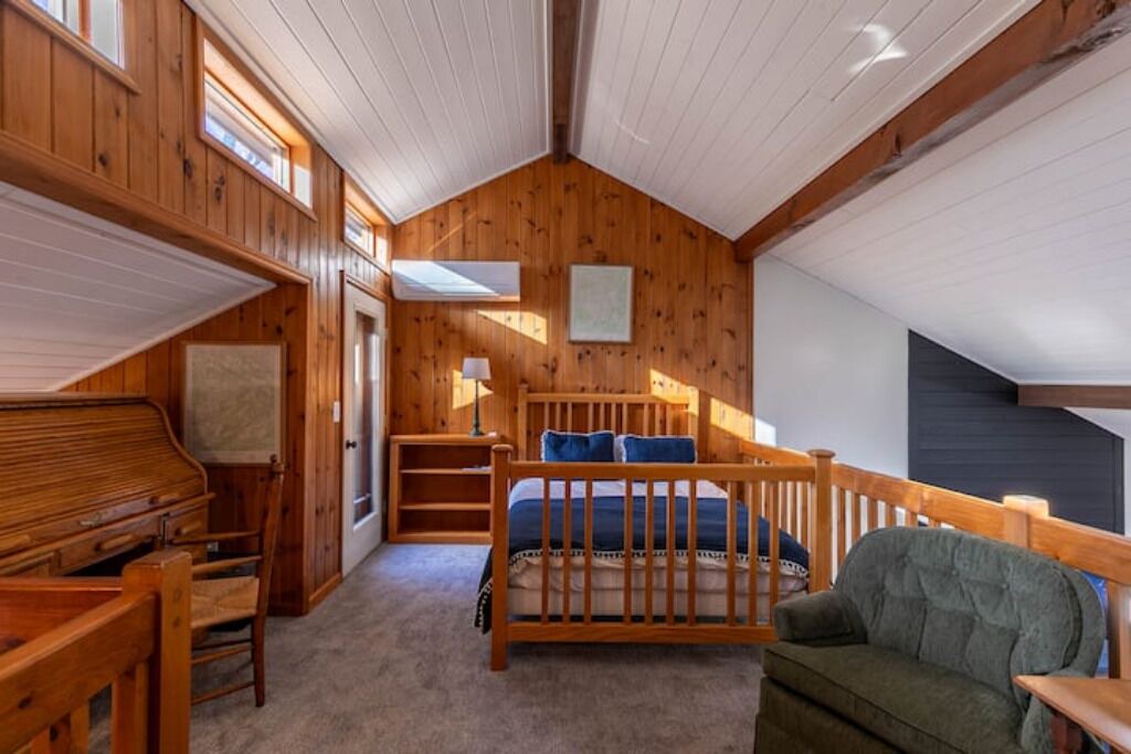Photo of Bedroom in Beech Mountain