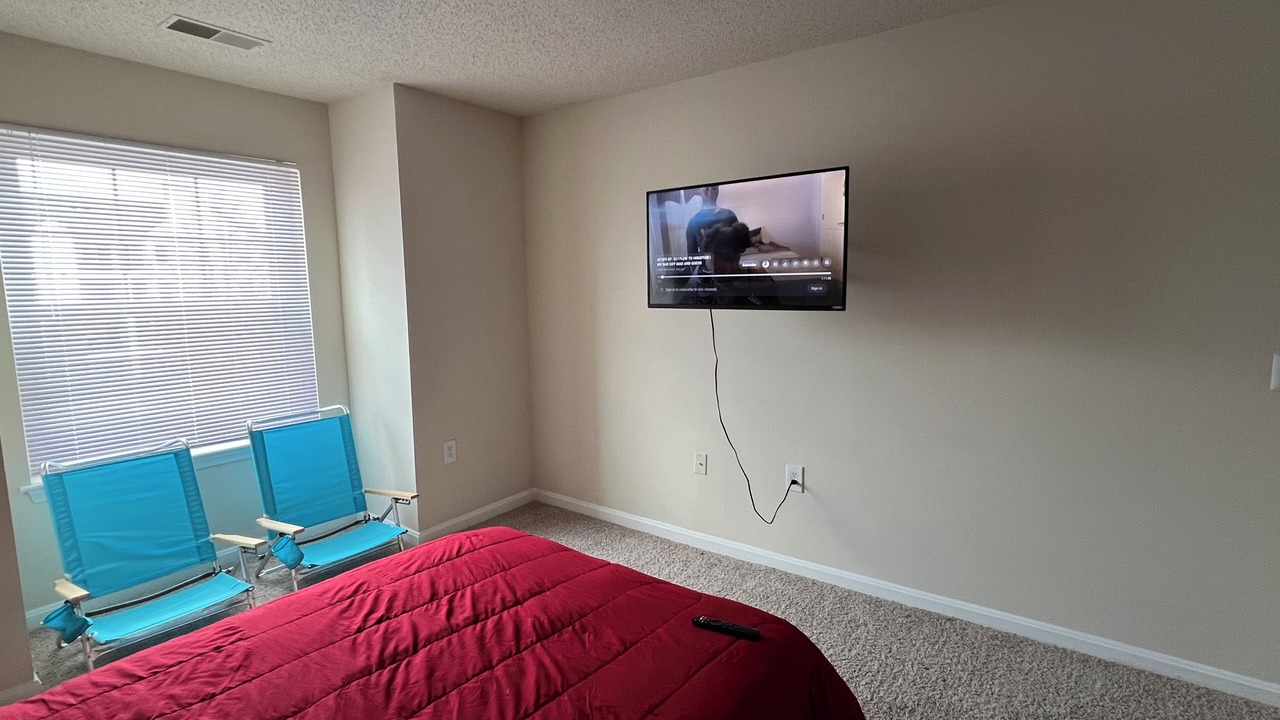 Photo of Bedroom in Rolling Road Farms