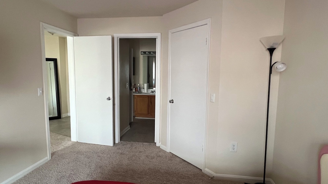 Photo of Bedroom in Rolling Road Farms