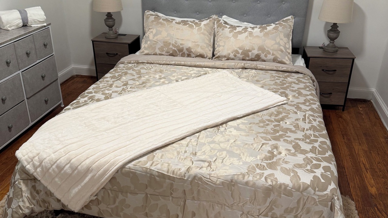 Photo of Bedroom in Pentagon City
