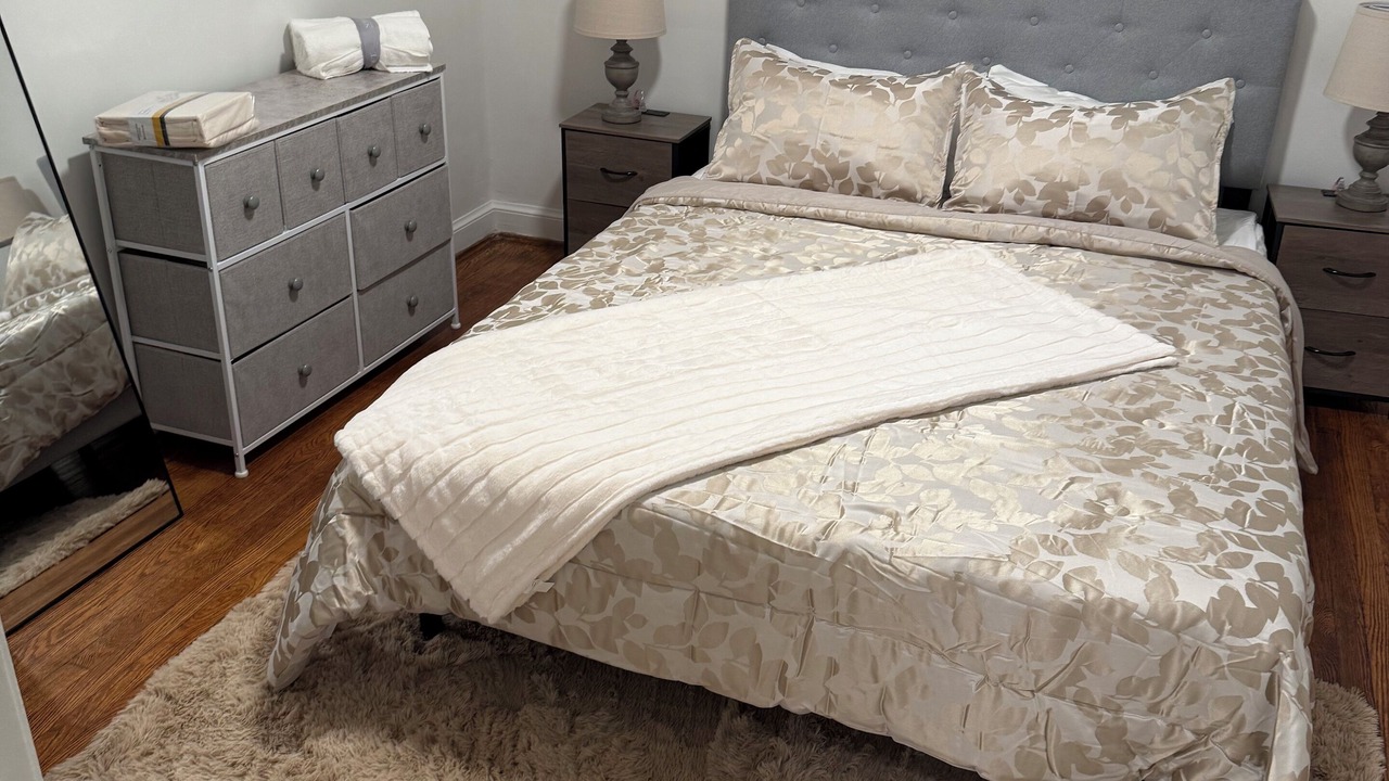 Photo of Bedroom in Pentagon City