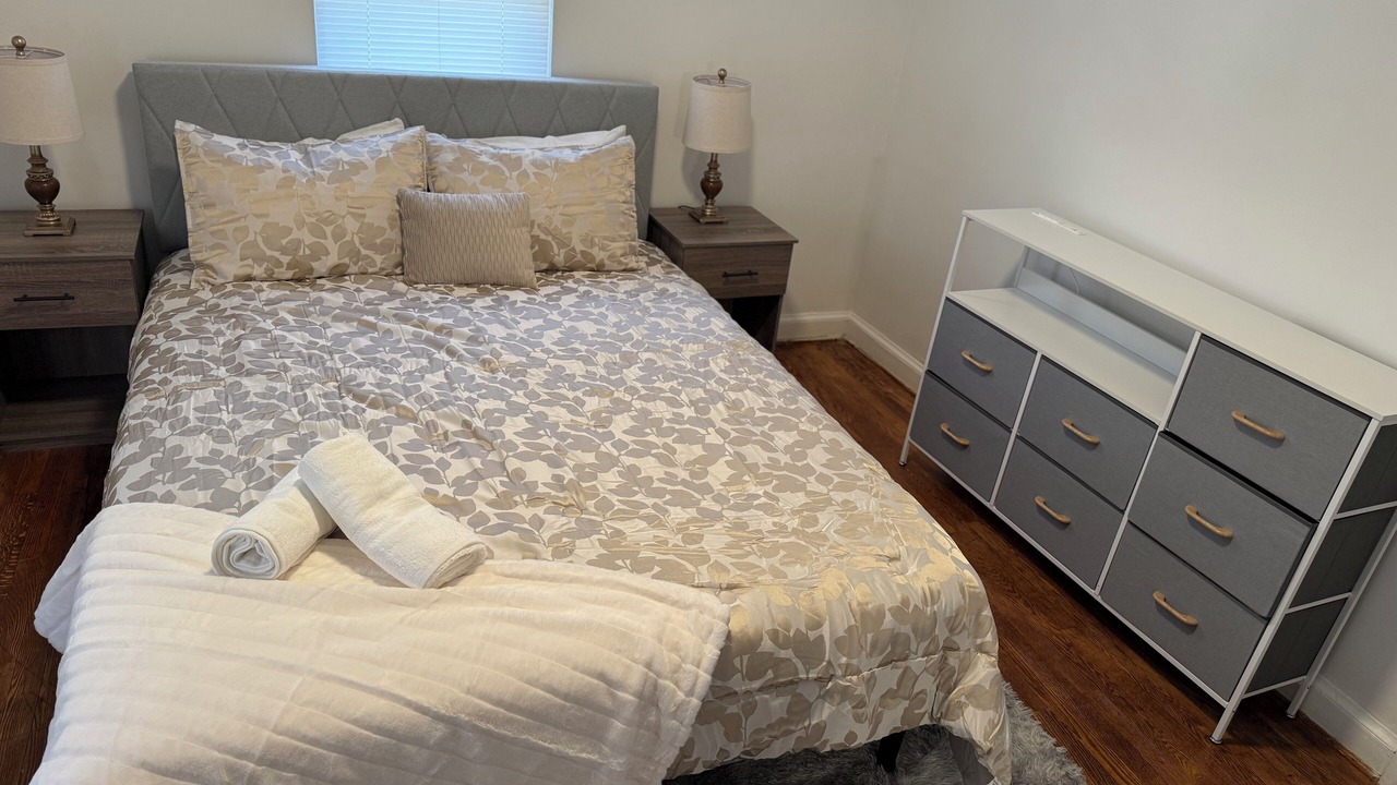 Photo of Bedroom in Pentagon City