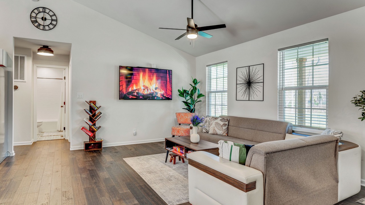 Photo of Livingroom in Livingston