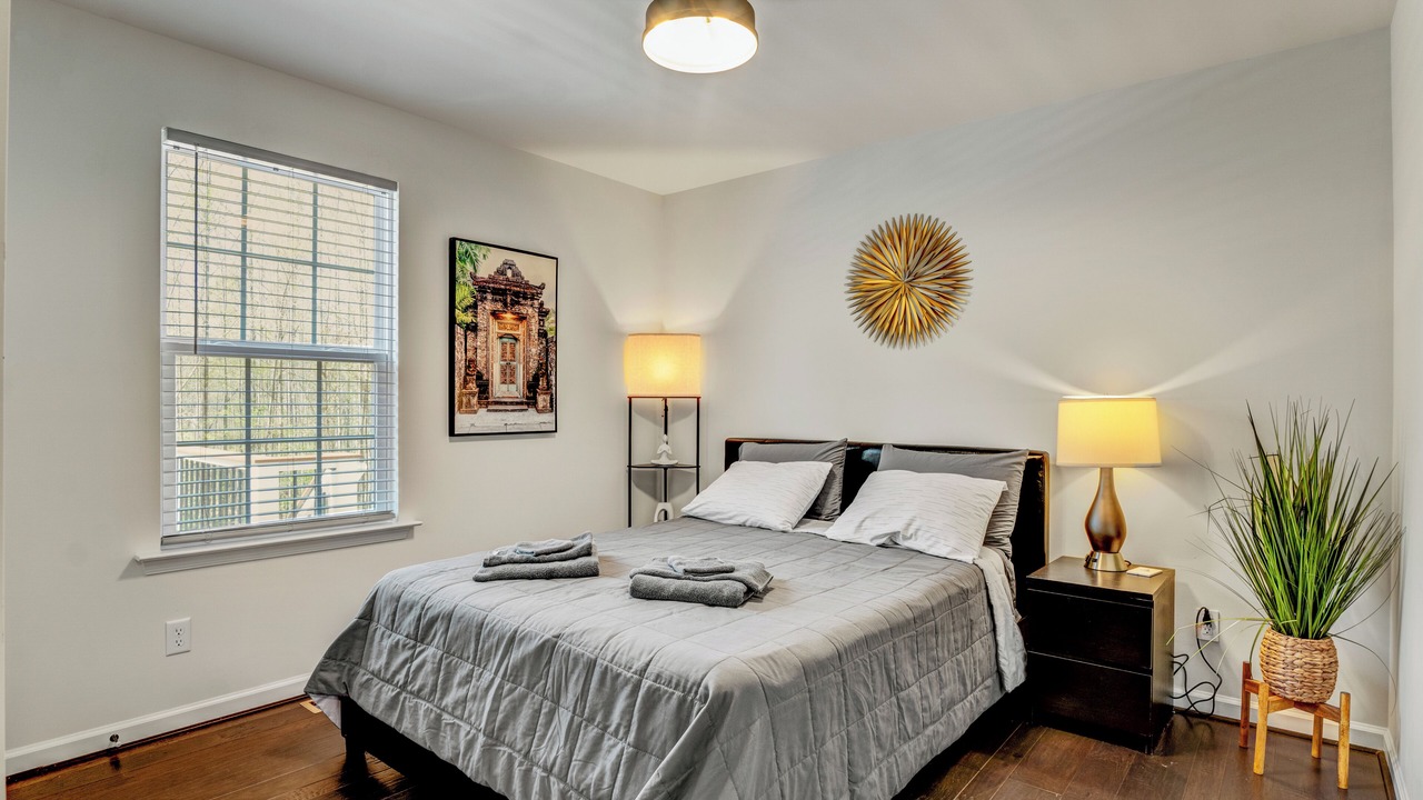 Photo of Bedroom in Livingston