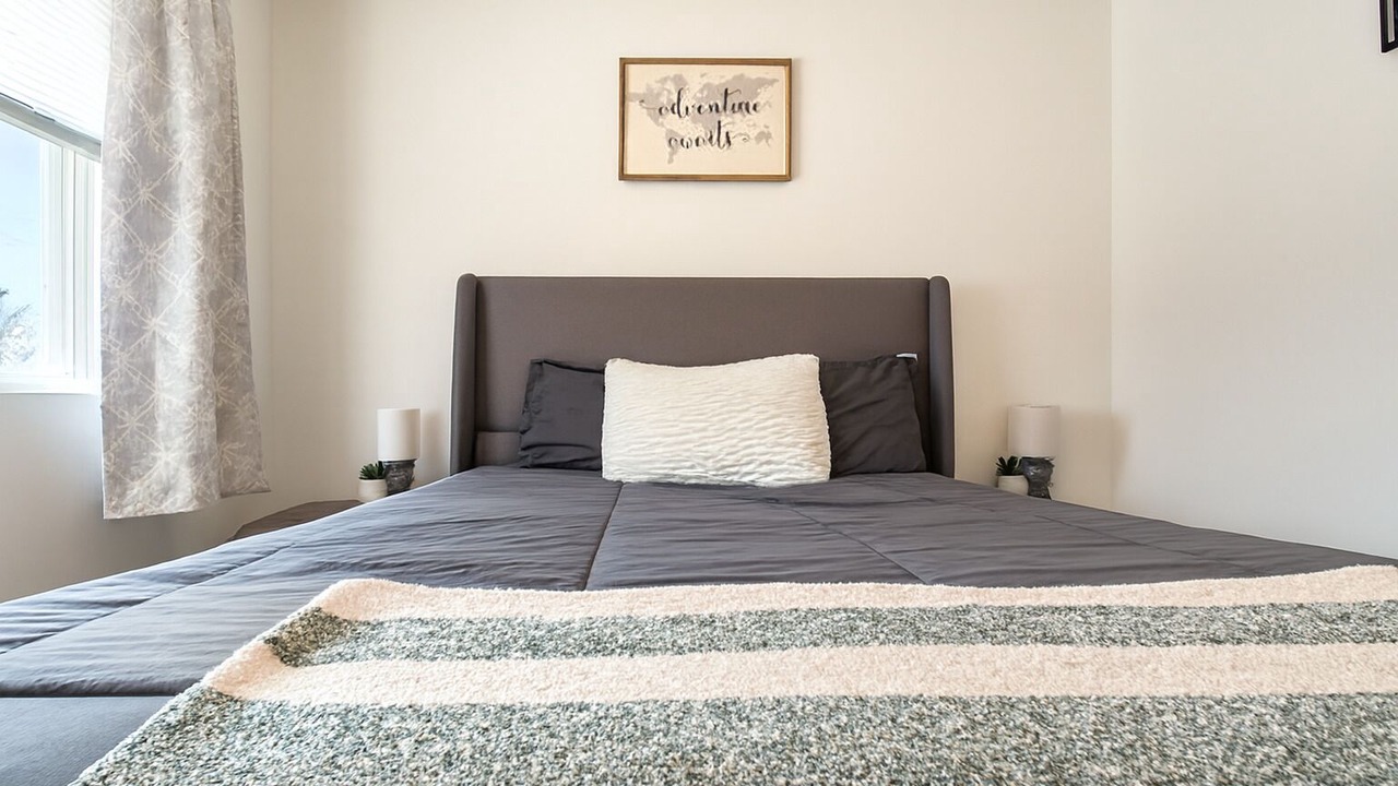 Photo of Bedroom in Des Plaines