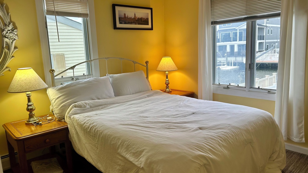 Photo of Bedroom in Ortley Beach