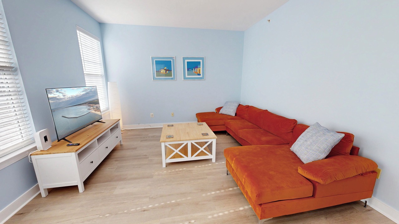 Photo of Livingroom in Villages of Five Points