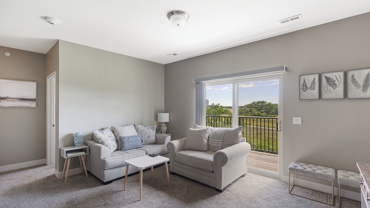 Photo of Livingroom in West Des Moines