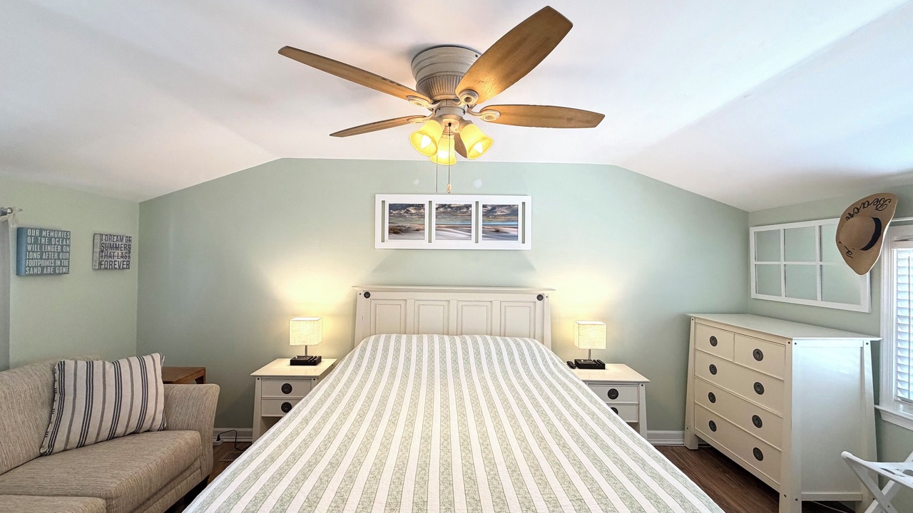 Photo of Bedroom in Stone Harbor