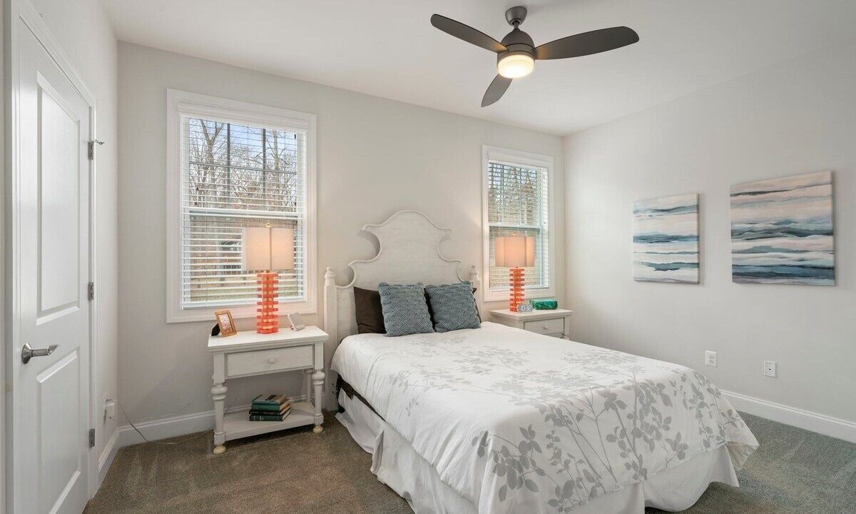 Photo of Bedroom in Windwood Coves
