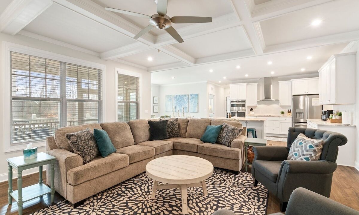 Photo of Livingroom in Windwood Coves