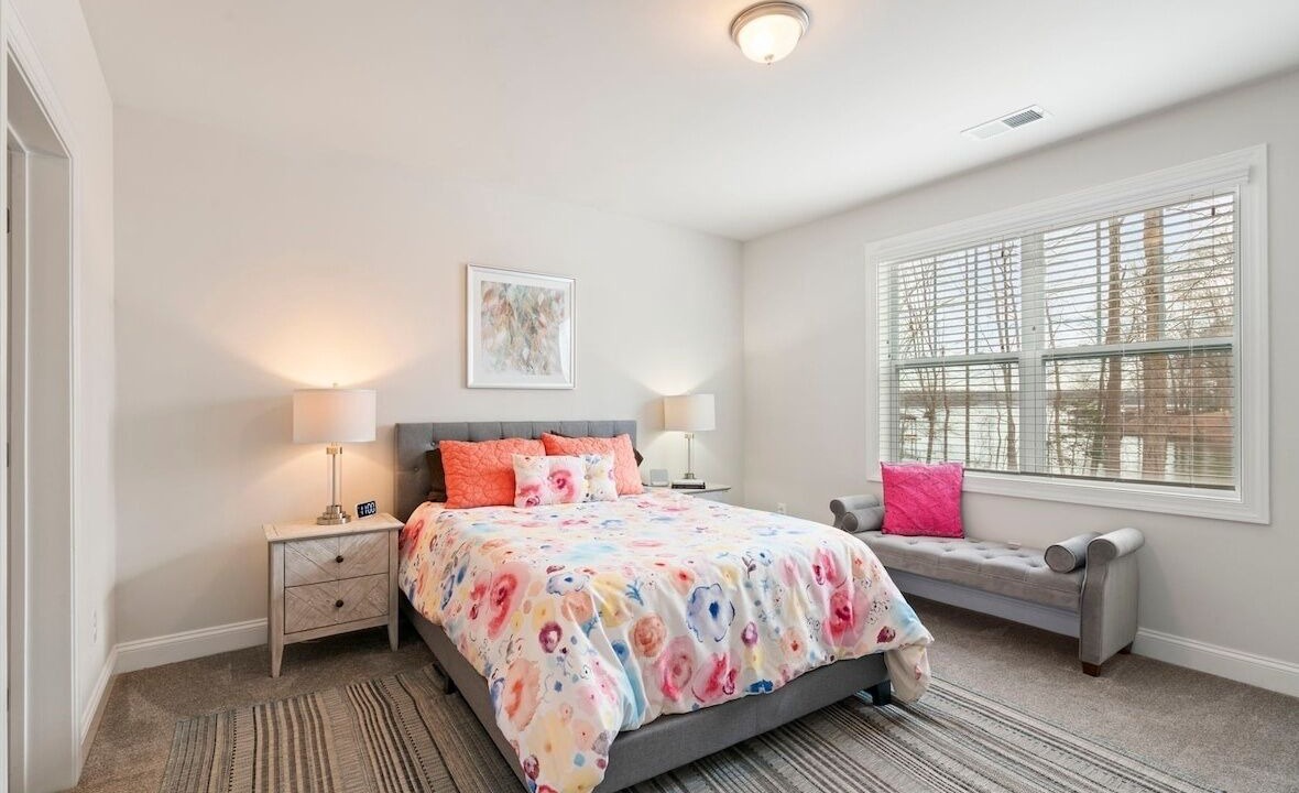 Photo of Bedroom in Windwood Coves