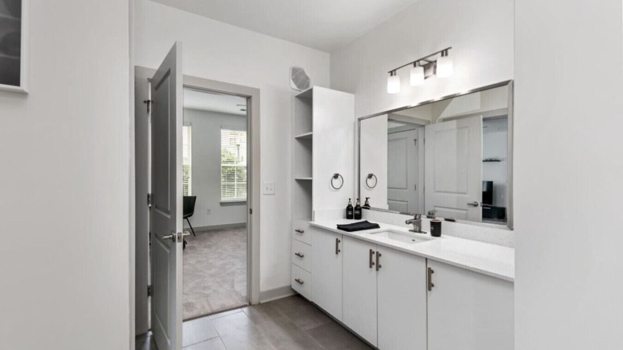 Photo of Bathroom in Forest Park