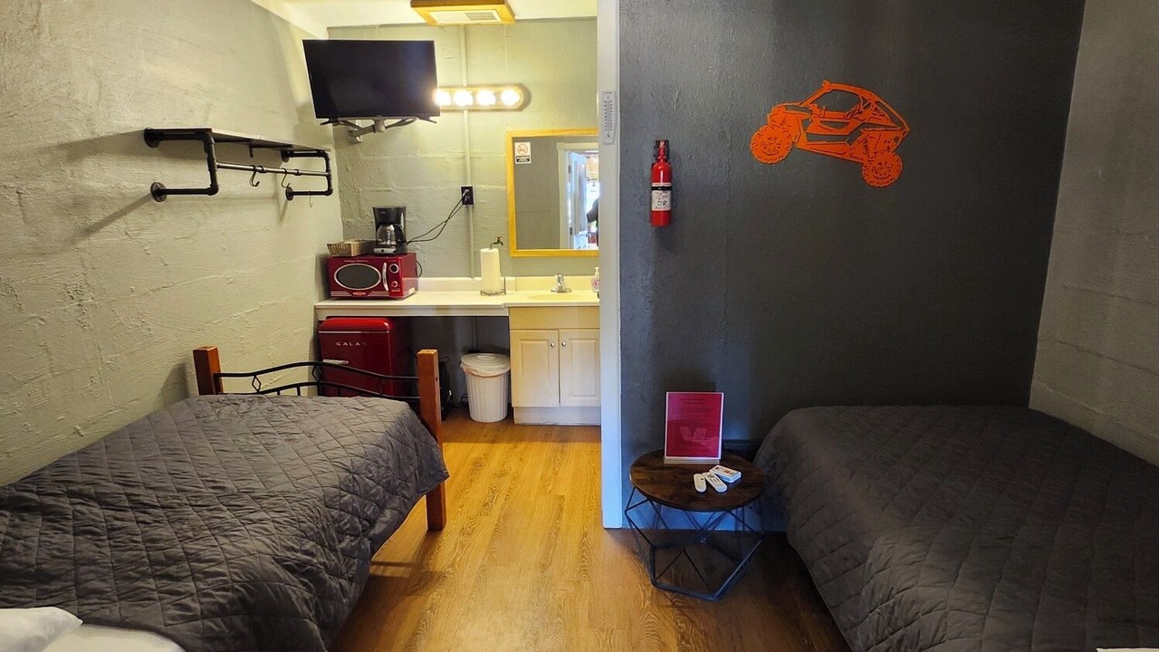 Photo of Bedroom in Ashley Oaks