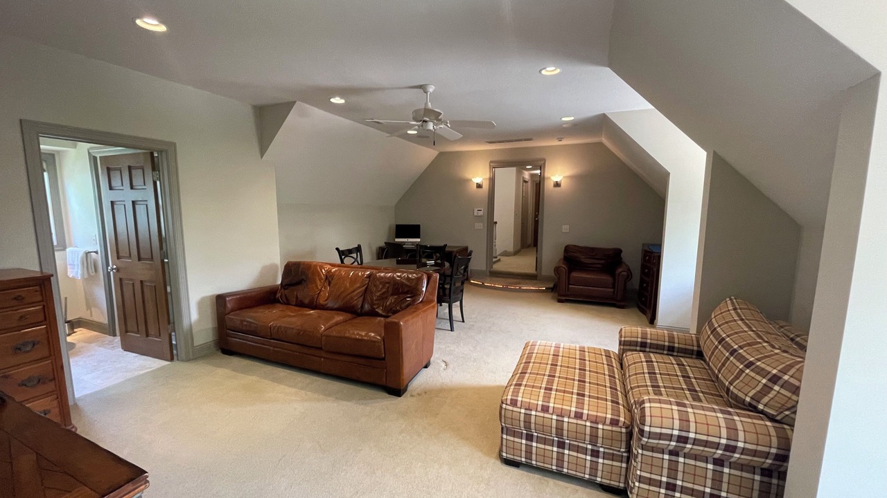 Photo of Livingroom in West Des Moines