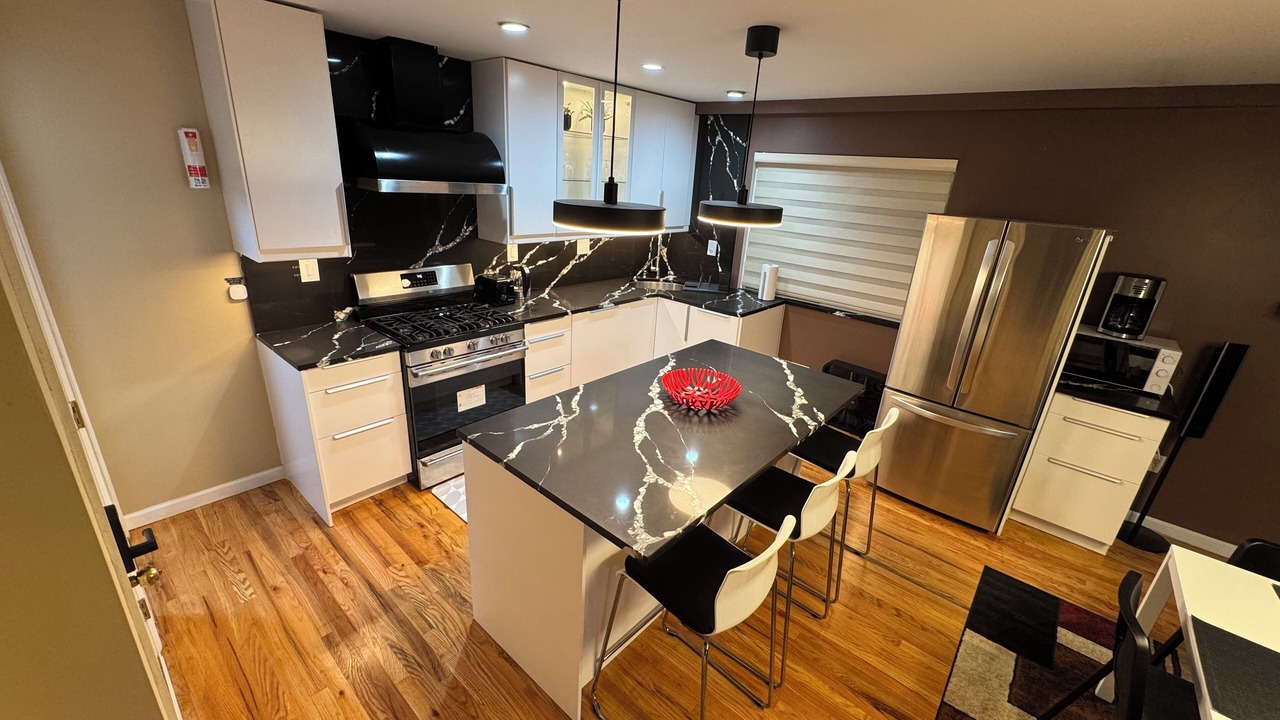 Photo of Kitchen in Mariners Harbor