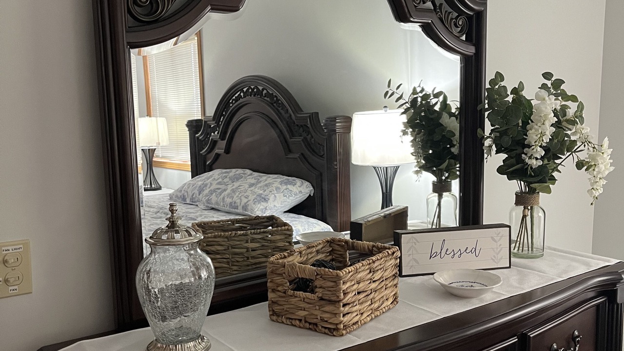 Photo of Bedroom in Clinton