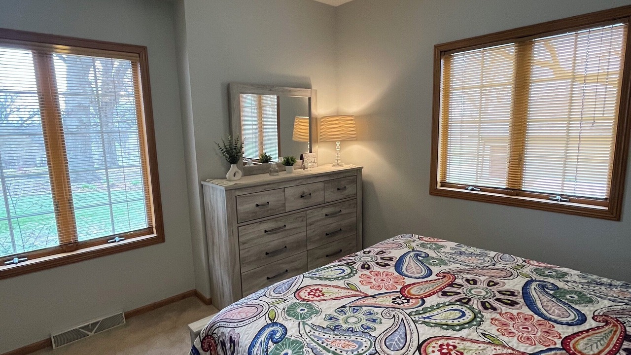 Photo of Bedroom in Clinton