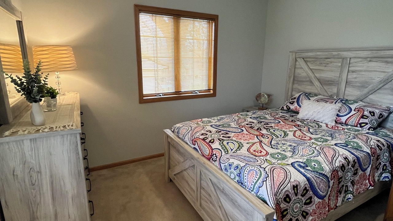 Photo of Bedroom in Clinton