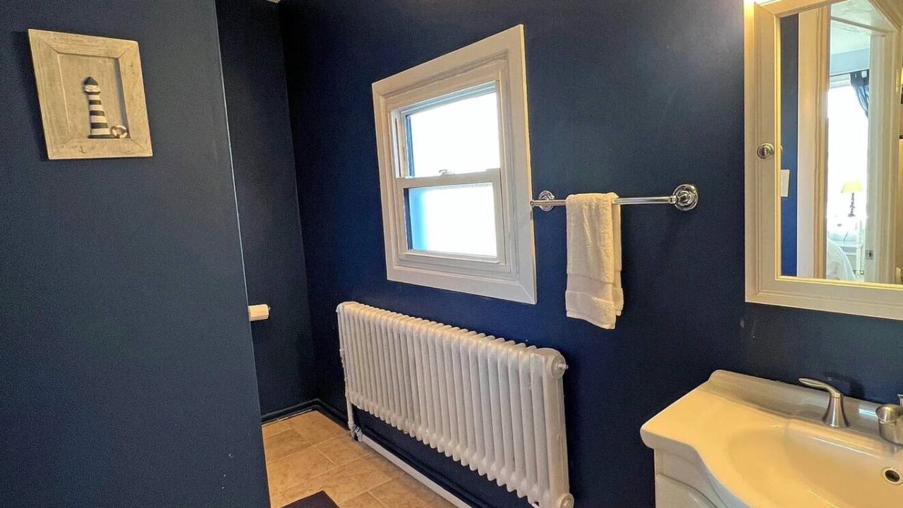 Photo of Bathroom in Ventnor City