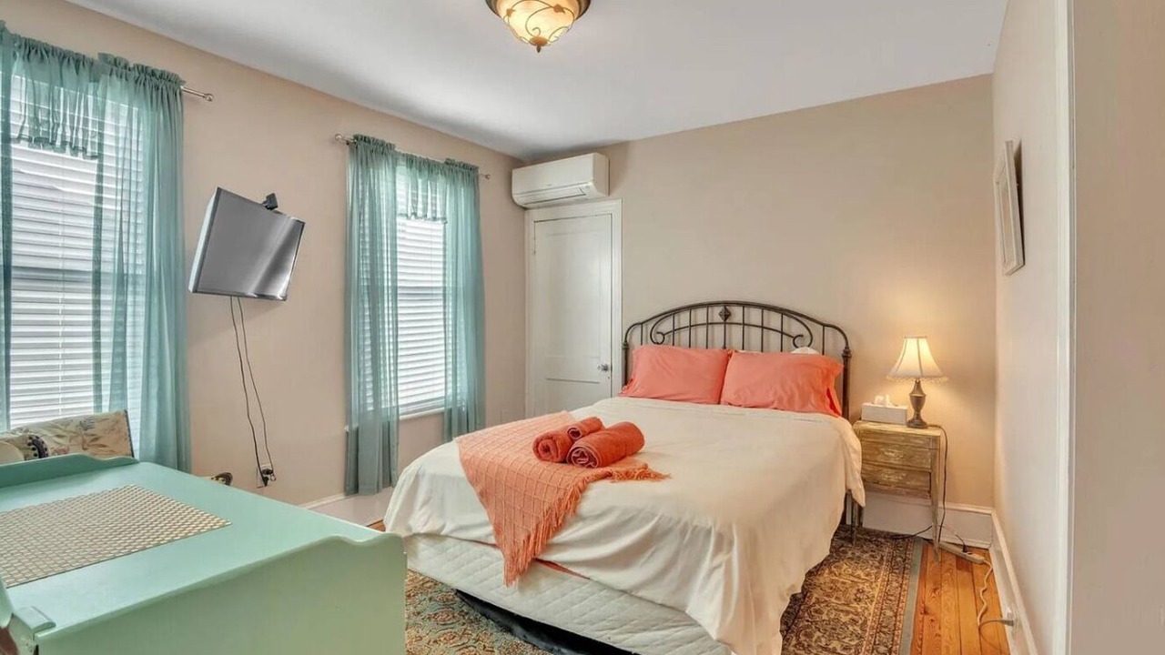 Photo of Bedroom in Ventnor City