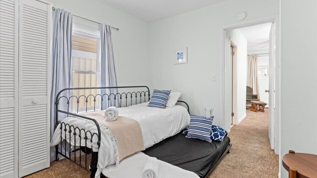 Photo of Bedroom in Ventnor City