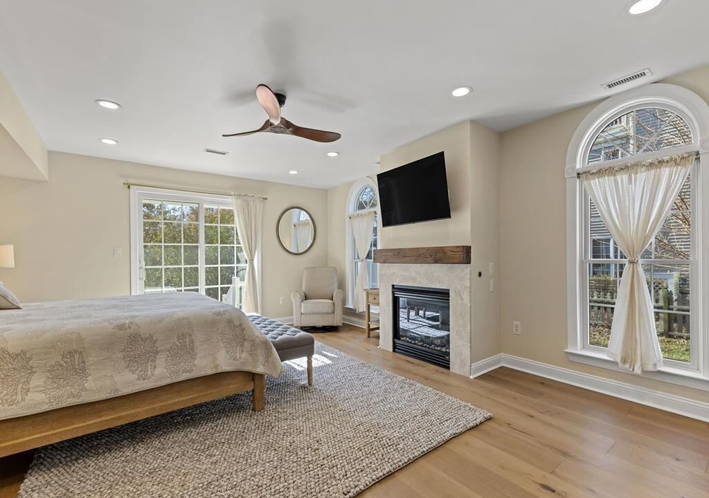 Photo of Bedroom in Admiral Estates