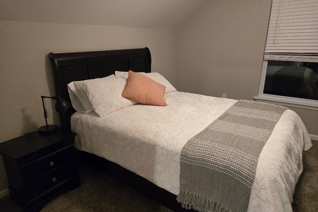 Photo of Bedroom in Hallsville