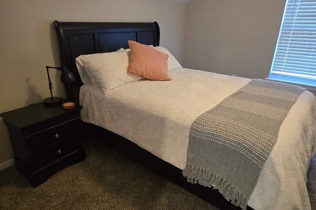 Photo of Bedroom in Hallsville